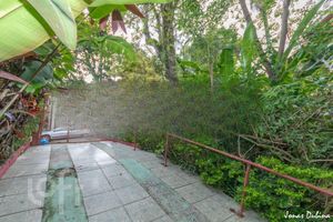 Image 44 - 872858