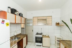 Image 3 - 872859