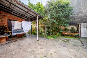 Image 28 - 872872