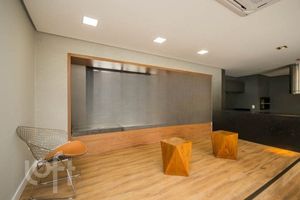 Image 32 - 872879