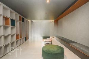 Image 34 - 872879