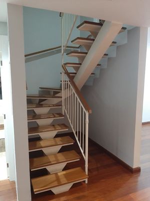 Image 13 - 872882