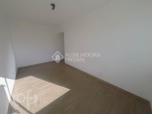 Image 8 - 872885
