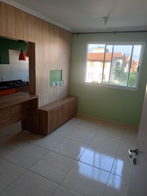 Image 1 - 872886
