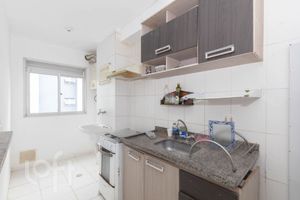 Image 4 - 872926