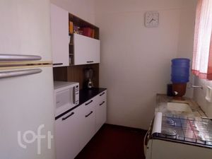 Image 3 - 872928