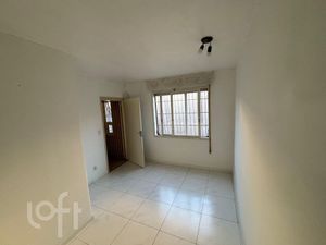 Image 1 - 872934