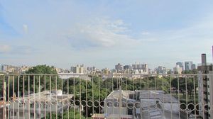 Image 18 - 872975