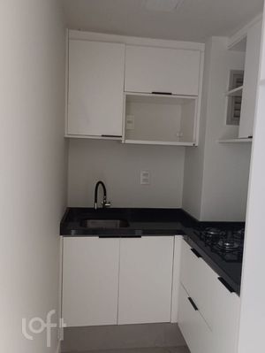 Image 4 - 872984