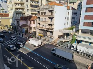 Image 1 - 872986