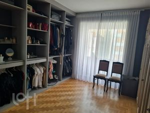 Image 6 - 872986