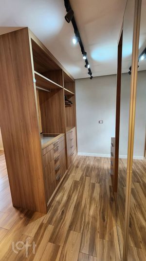 Image 9 - 872990