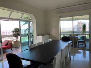 Image 1 - 872995