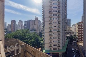 Image 16 - 873004