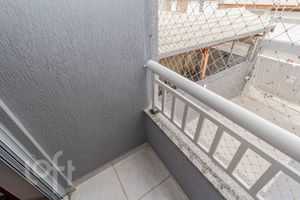 Image 32 - 873011