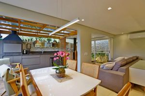 Image 3 - 873017