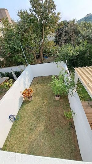 Image 21 - 873019