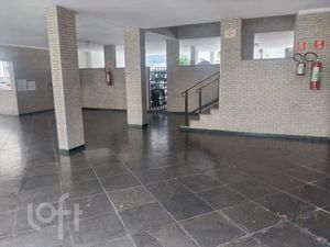 Image 17 - 873021