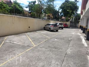 Image 15 - 873021