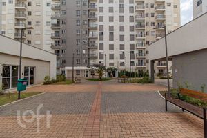 Image 40 - 873022