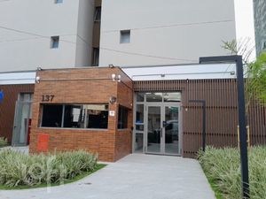 Image 32 - 873027