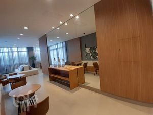 Image 22 - 873027