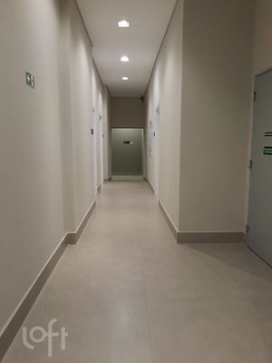 Image 30 - 873027