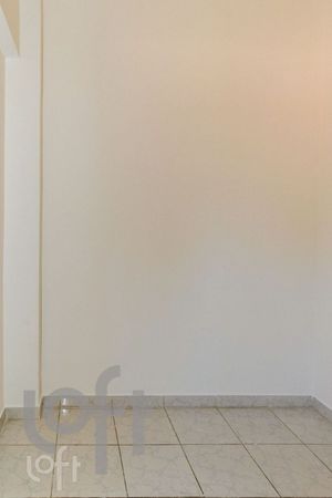 Image 19 - 873061