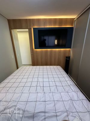 Image 19 - 873063
