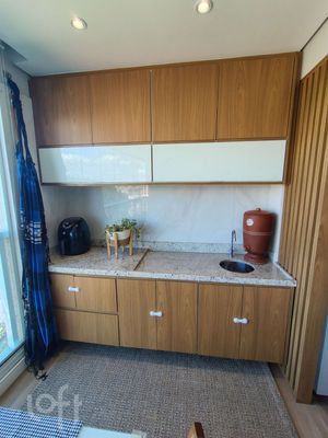 Image 9 - 873066