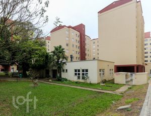 Image 18 - 873068