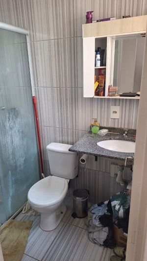 Image 9 - 873075