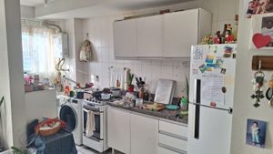 Image 5 - 873075