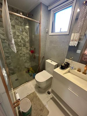 Image 18 - 873076