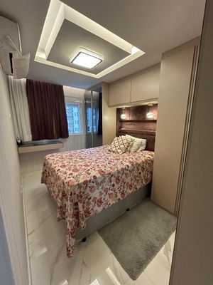 Image 13 - 873076