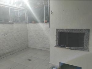 Image 12 - 873077