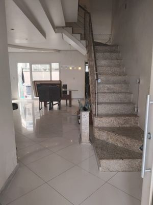Image 3 - 873077
