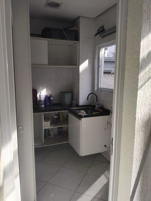 Image 9 - 873077
