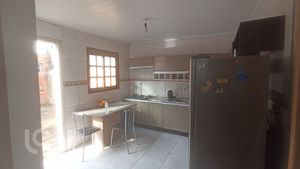 Image 4 - 873080