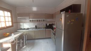 Image 3 - 873080