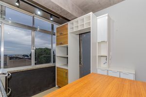 Image 5 - 873081