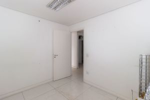 Image 22 - 873082