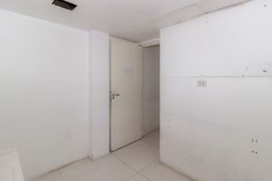 Image 43 - 873082