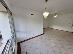 Image 4 - 873086