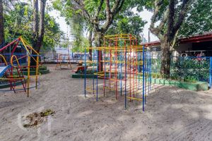 Image 35 - 873097