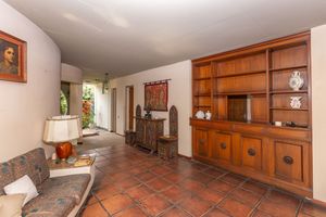 Image 6 - 873103