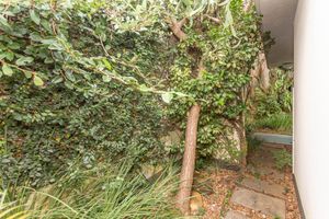 Image 92 - 873103