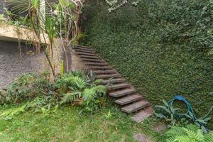 Image 114 - 873103