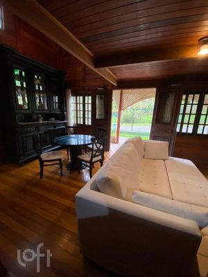 Image 4 - 873123