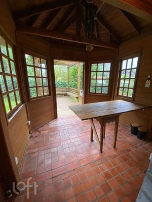 Image 11 - 873123